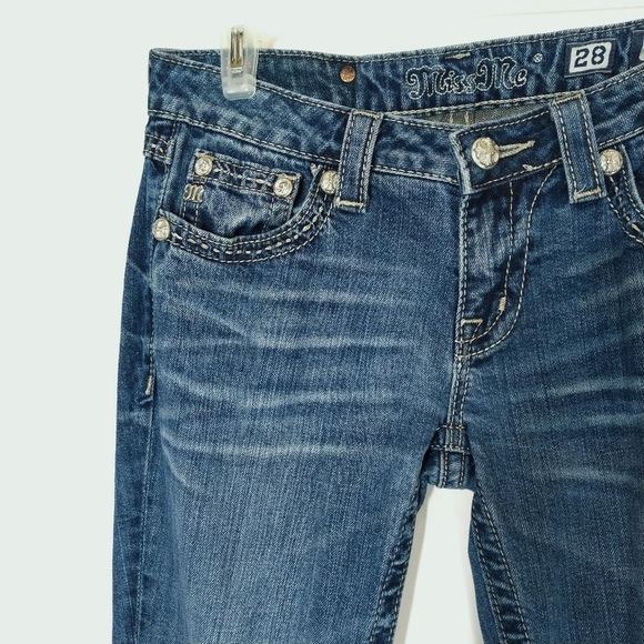 Miss Me Jeans Chic Woman's Blue Jeans Size 28 - Picture 4 of 7